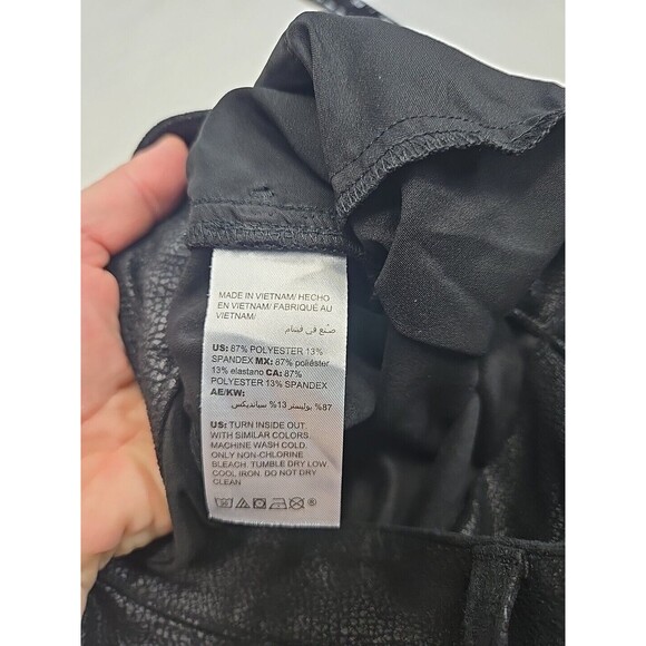 Chico's Women Size 2P (Large Petite) Ankle Pants Black Faux Leather Look Stretch - Picture 4 of 8